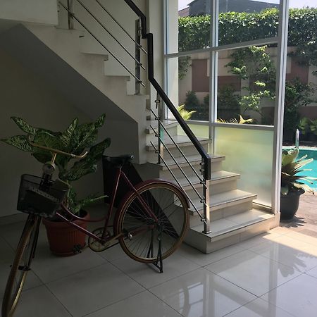 The Eight Hotel Bandung Exterior photo