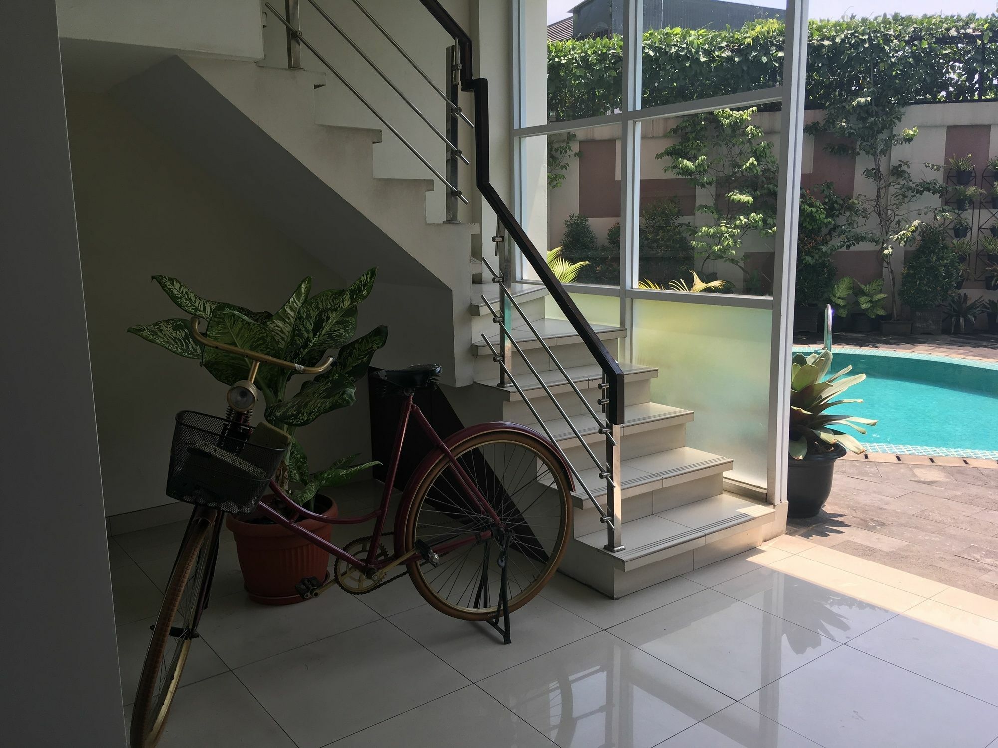 The Eight Hotel Bandung Exterior photo